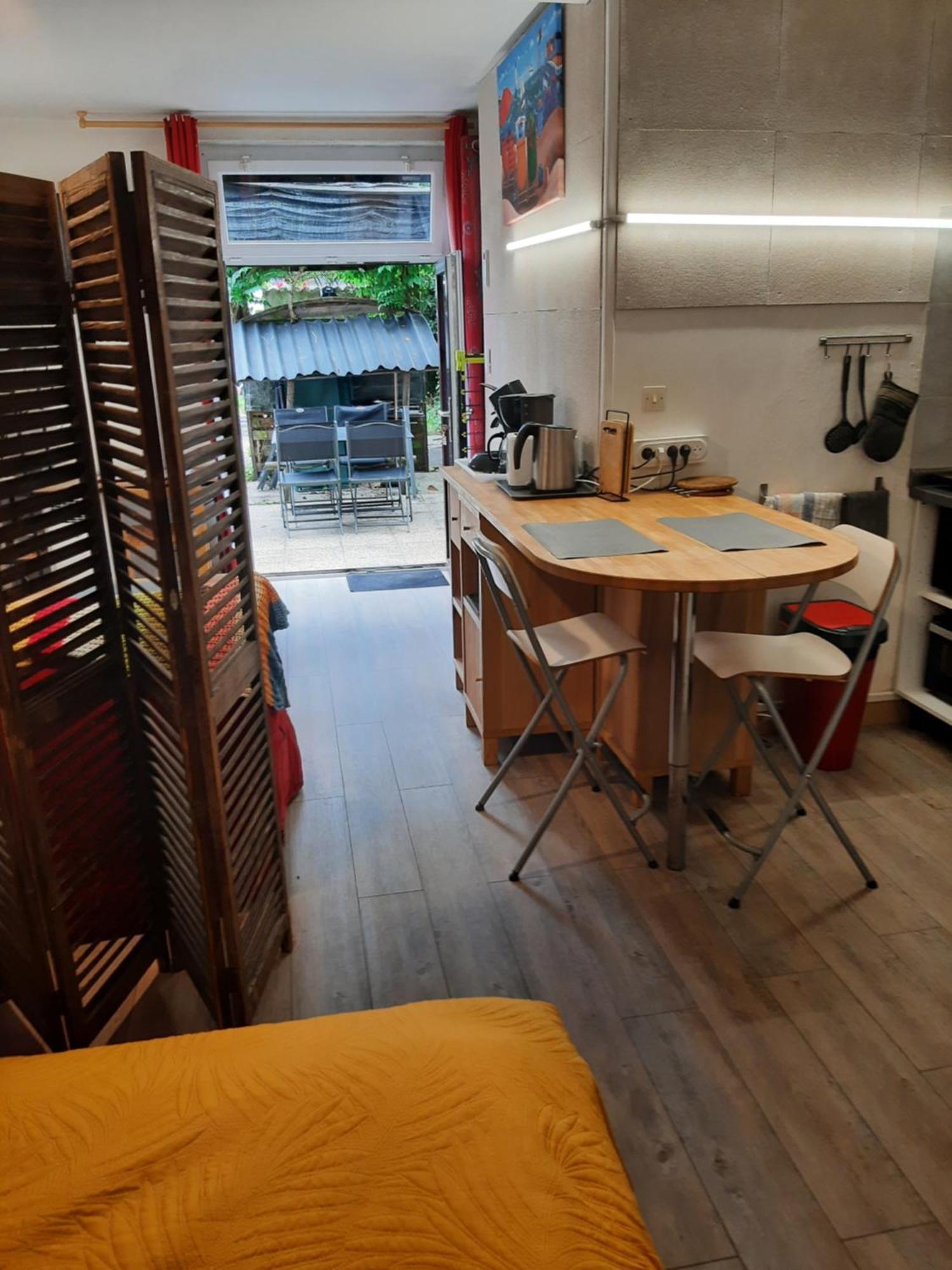 Duplex14H 1Er Etage Jardinet 1 Parking Ou Studio14B Rdc Terrasse Sans Parking La Rochelle  Eksteriør bilde