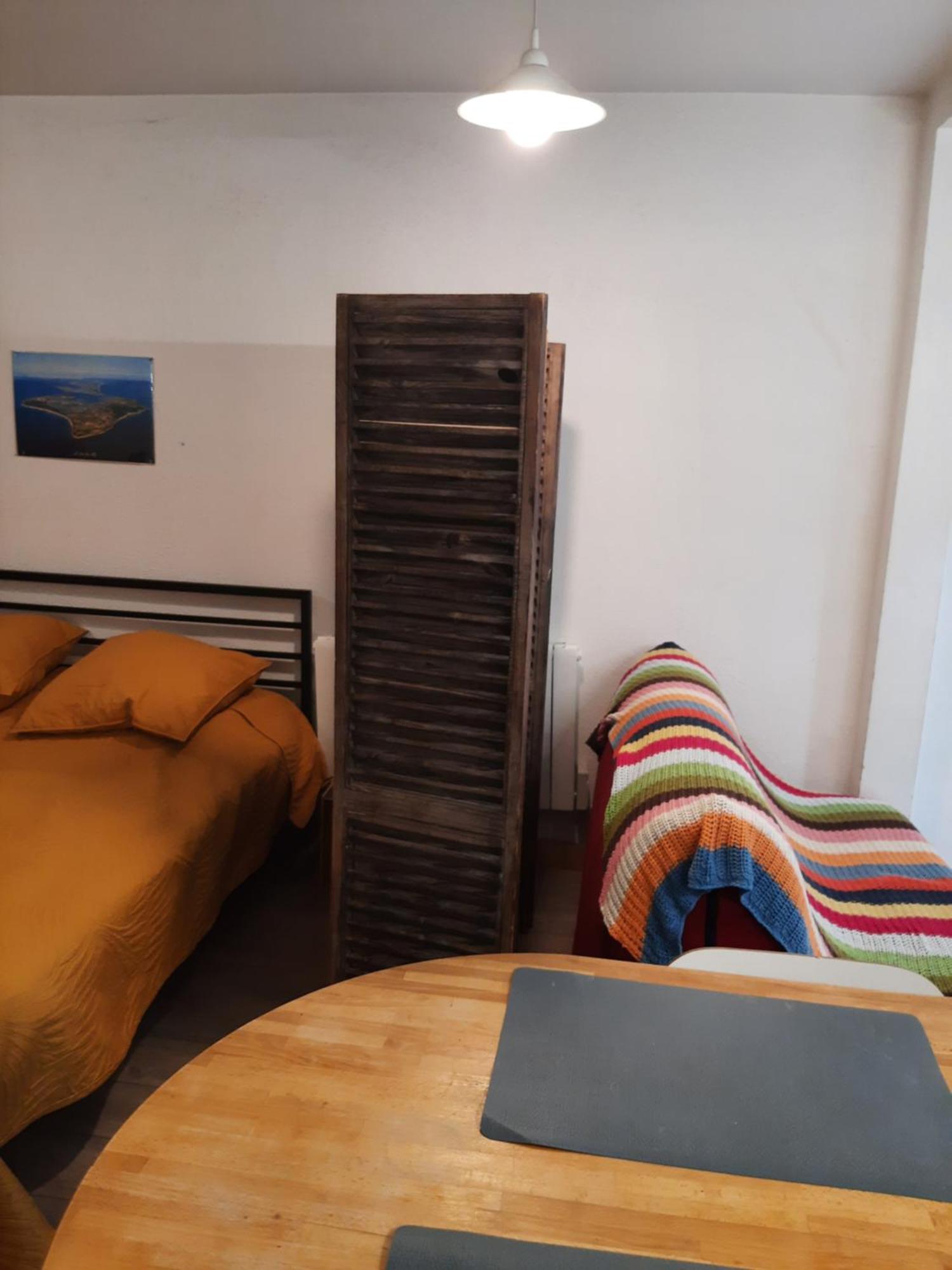 Duplex14H 1Er Etage Jardinet 1 Parking Ou Studio14B Rdc Terrasse Sans Parking La Rochelle  Eksteriør bilde