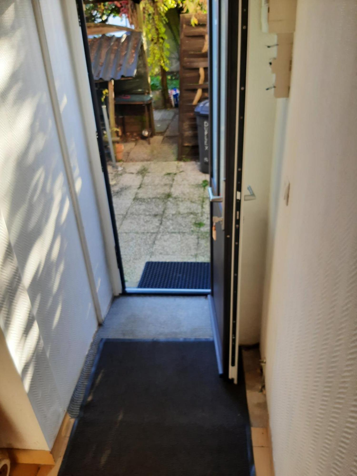 Duplex14H 1Er Etage Jardinet 1 Parking Ou Studio14B Rdc Terrasse Sans Parking La Rochelle  Eksteriør bilde