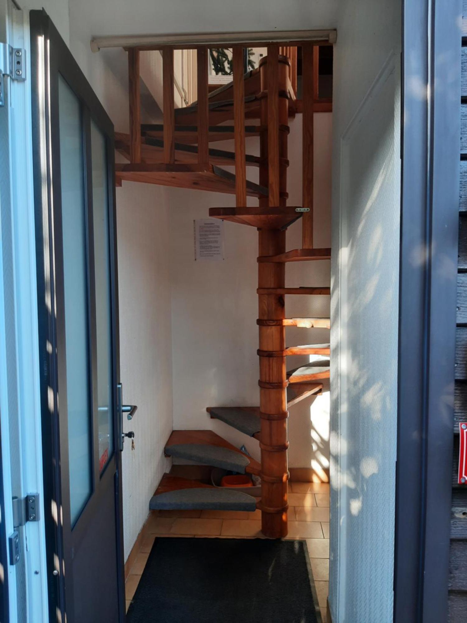 Duplex14H 1Er Etage Jardinet 1 Parking Ou Studio14B Rdc Terrasse Sans Parking La Rochelle  Eksteriør bilde
