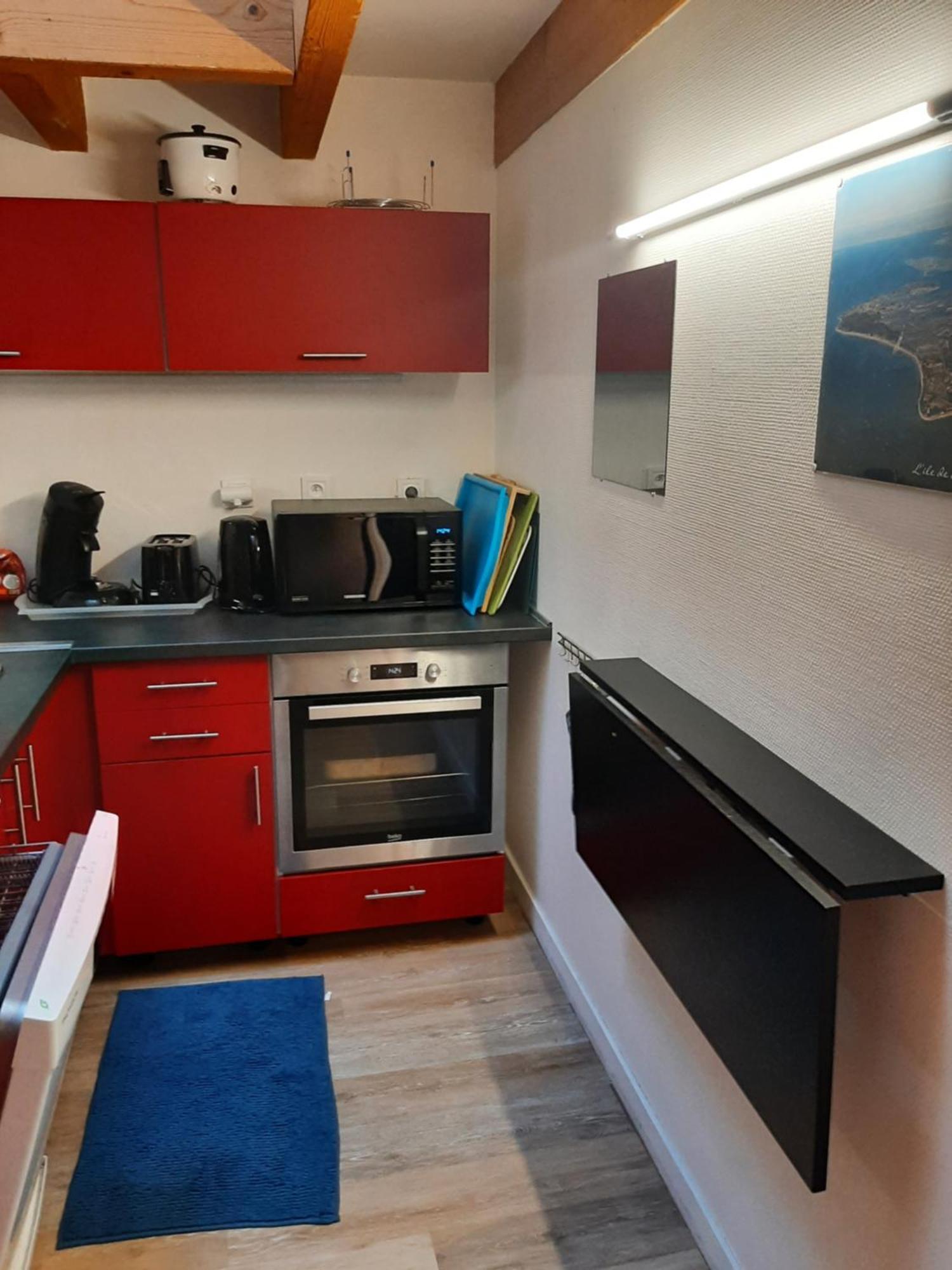 Duplex14H 1Er Etage Jardinet 1 Parking Ou Studio14B Rdc Terrasse Sans Parking La Rochelle  Eksteriør bilde