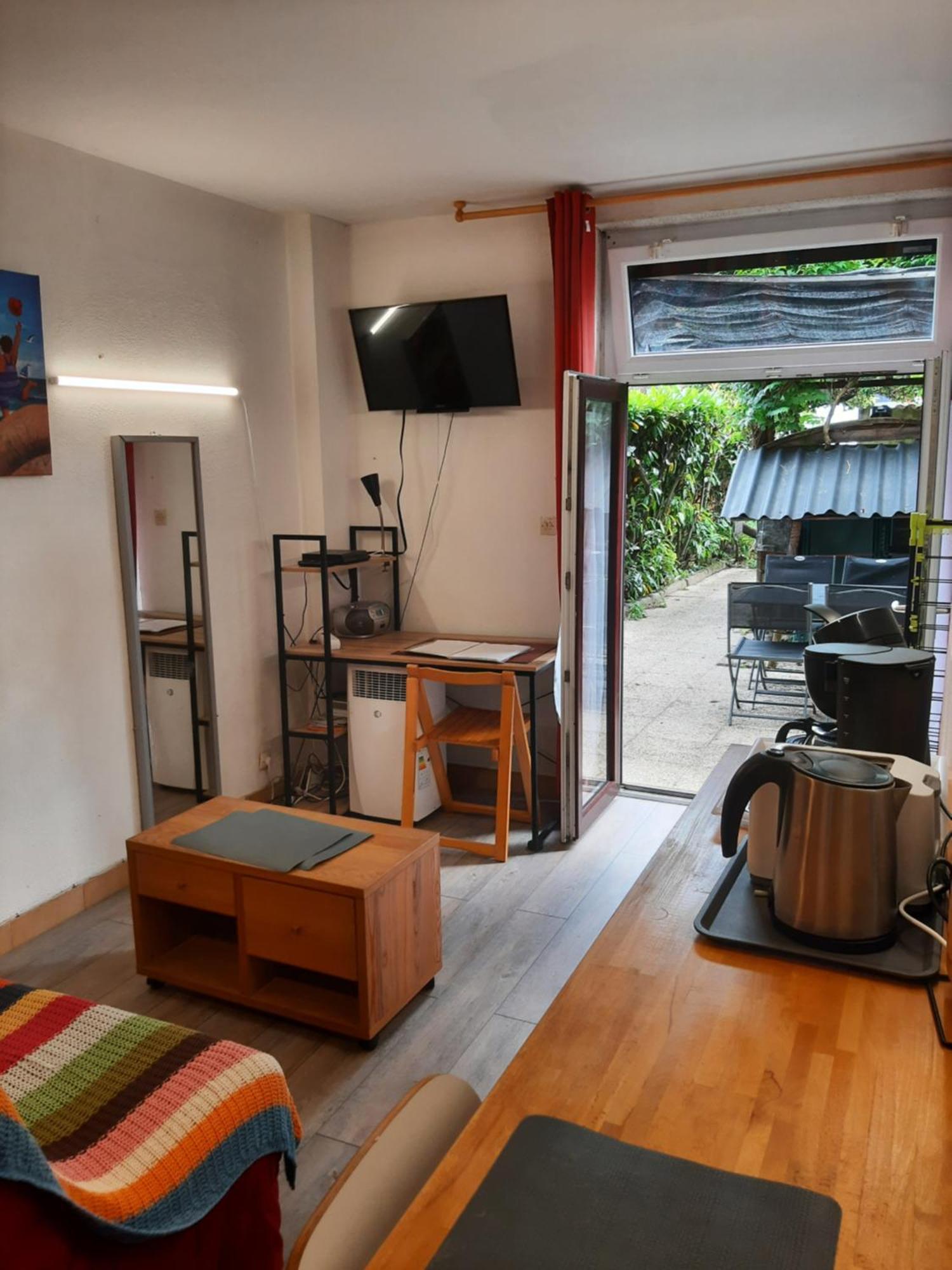 Duplex14H 1Er Etage Jardinet 1 Parking Ou Studio14B Rdc Terrasse Sans Parking La Rochelle  Eksteriør bilde