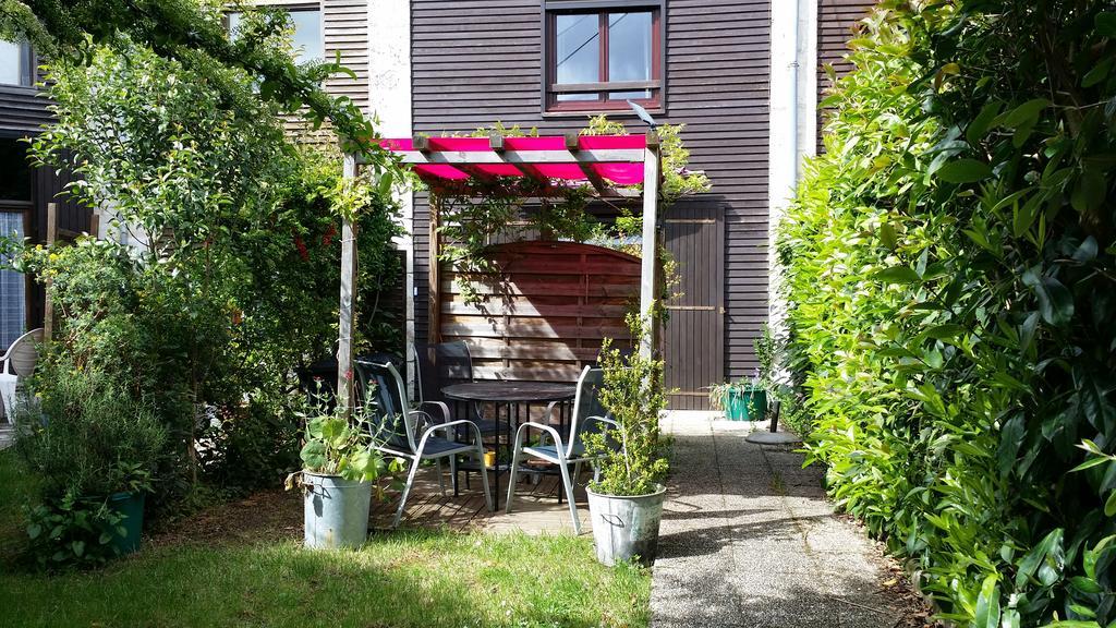 Duplex14H 1Er Etage Jardinet 1 Parking Ou Studio14B Rdc Terrasse Sans Parking La Rochelle  Eksteriør bilde
