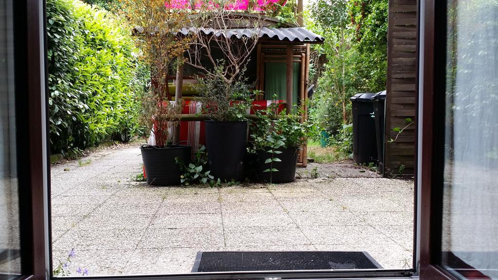 Duplex14H 1Er Etage Jardinet 1 Parking Ou Studio14B Rdc Terrasse Sans Parking La Rochelle  Eksteriør bilde